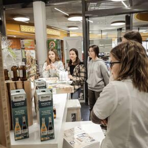 Parsenn Drogerie, Schiers,